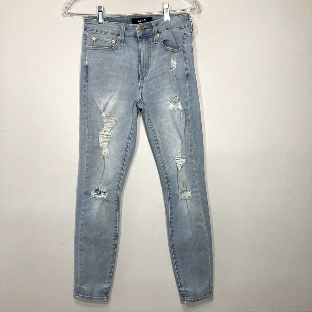 Aero High Rise Jeggings Distressed Size 2 Jeans Pants 24” Waist, 27” Inseam